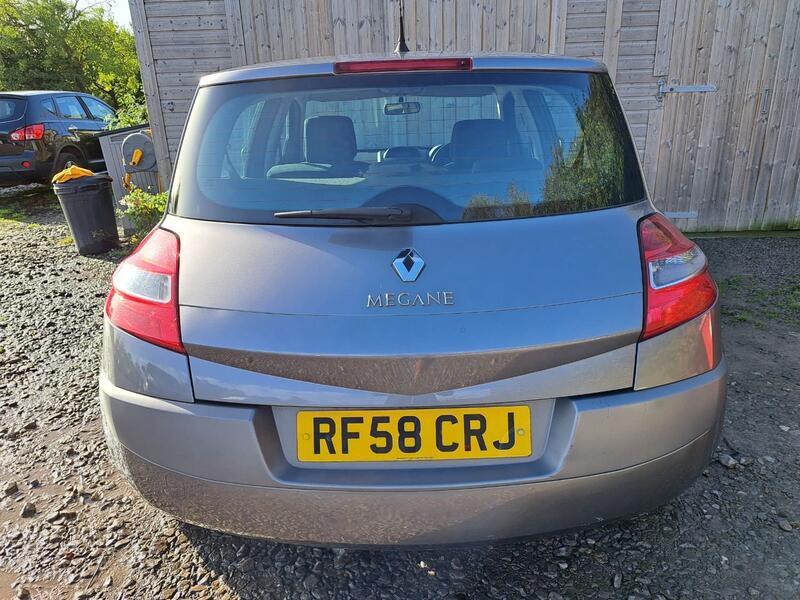 RENAULT MEGANE