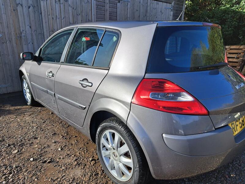 RENAULT MEGANE