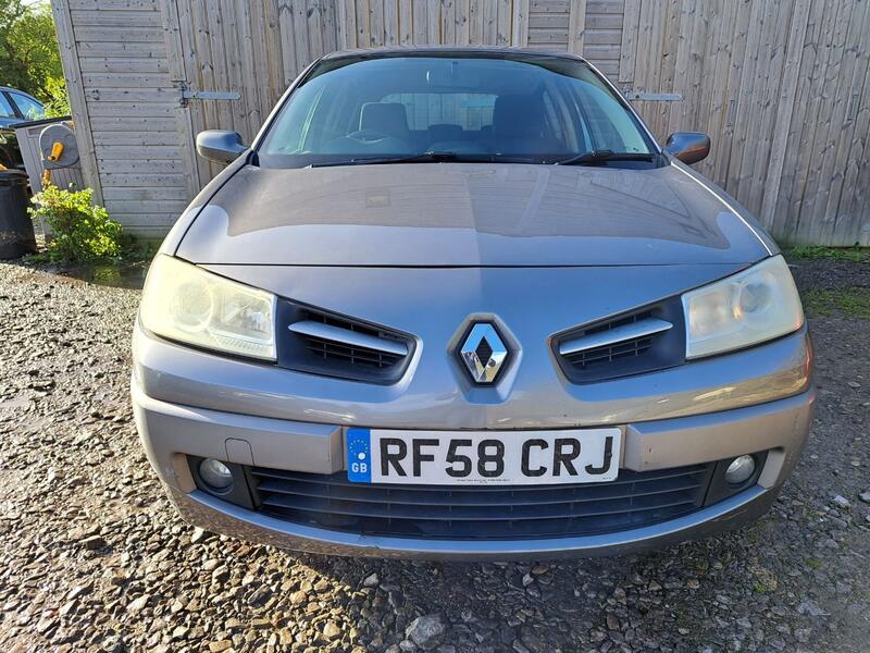 RENAULT MEGANE