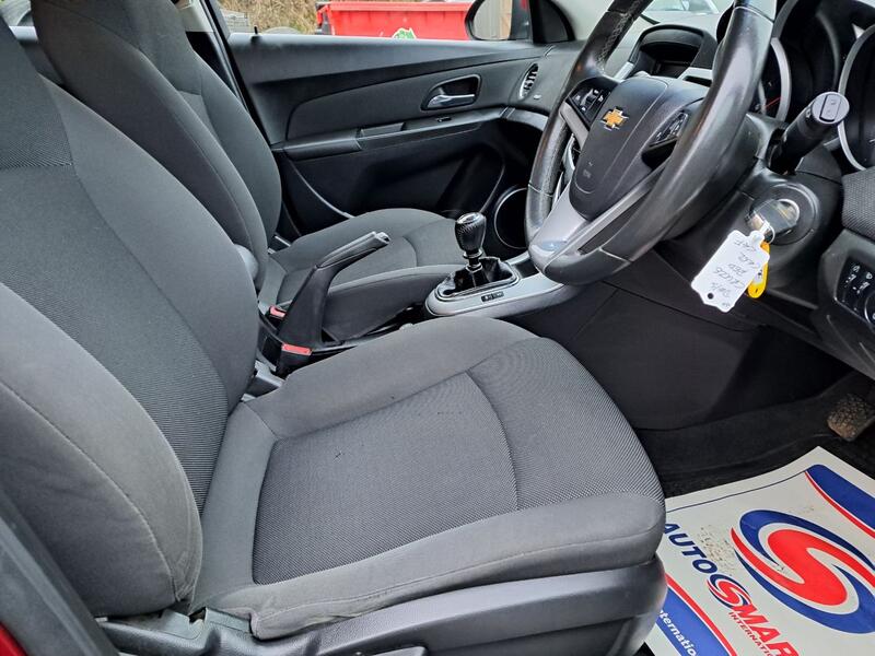 CHEVROLET CRUZE