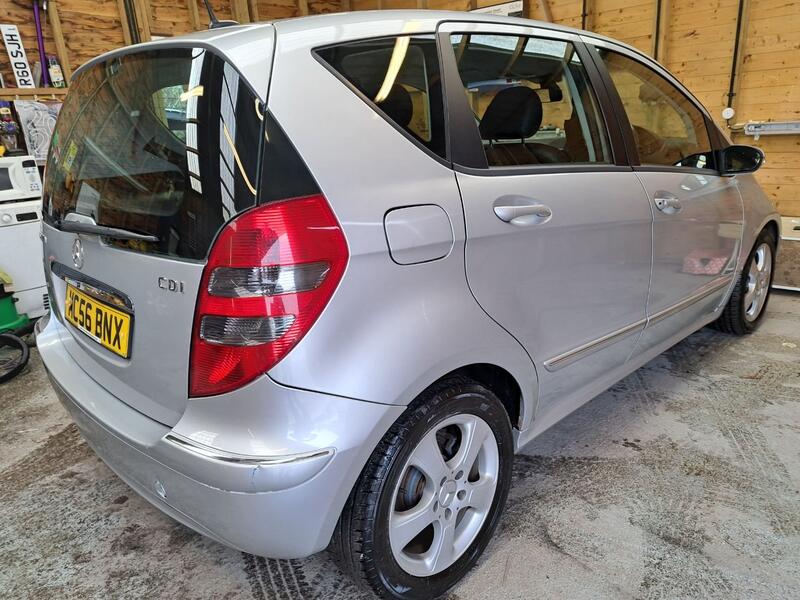 View MERCEDES-BENZ A CLASS 2.0 A200 CDI Avantgarde SE 