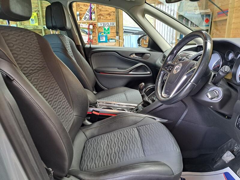 VAUXHALL ZAFIRA TOURER