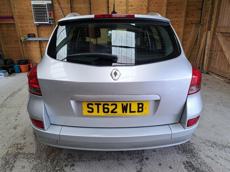 RENAULT CLIO