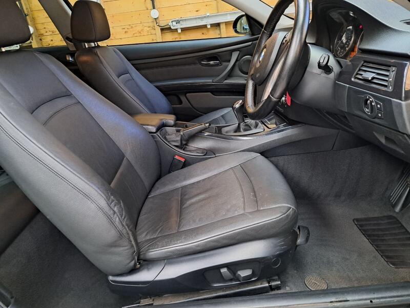 BMW 3 SERIES