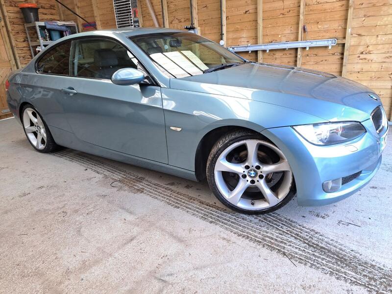 BMW 3 SERIES