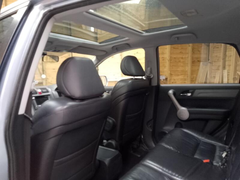 HONDA CR-V