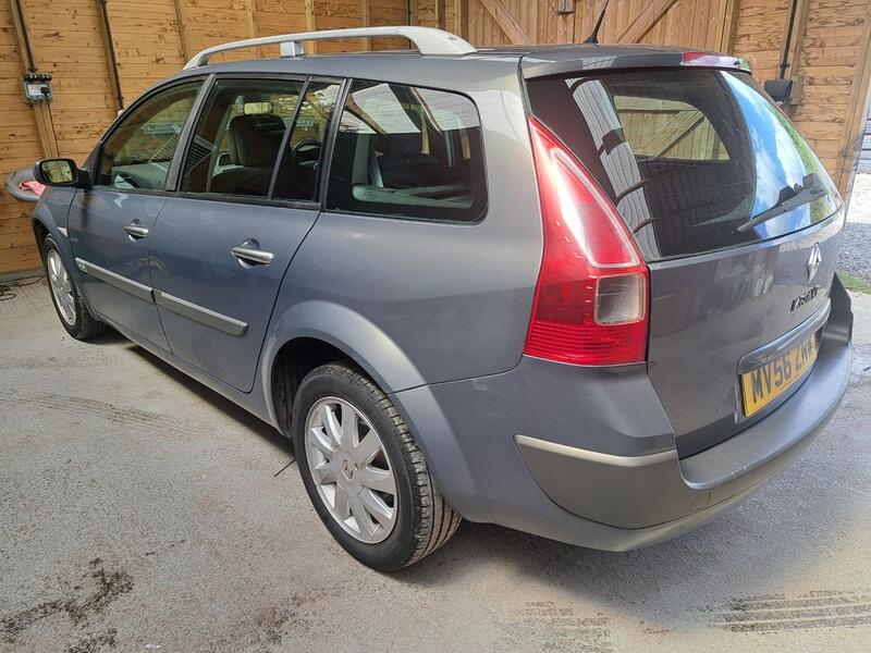 RENAULT MEGANE