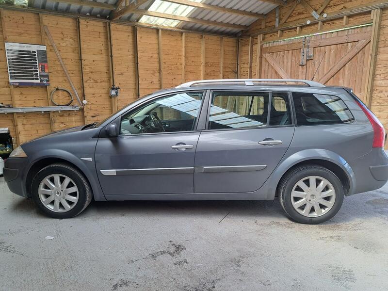 RENAULT MEGANE