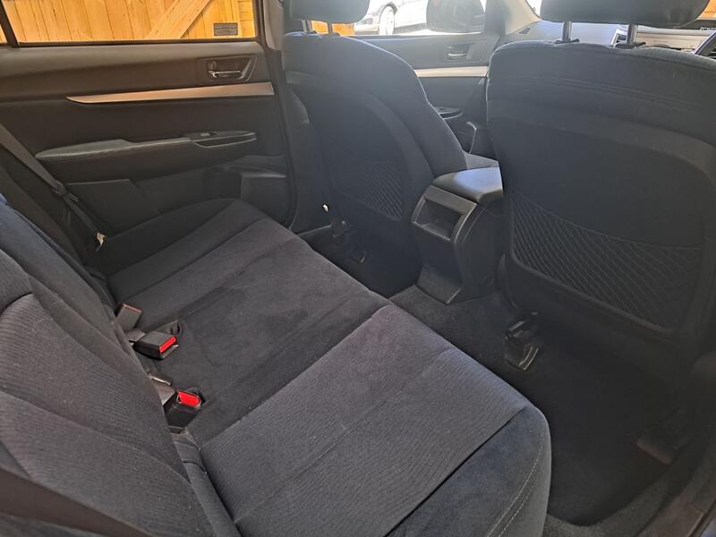 SUBARU OUTBACK