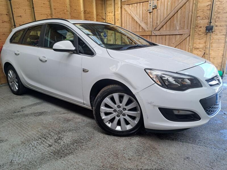VAUXHALL ASTRA