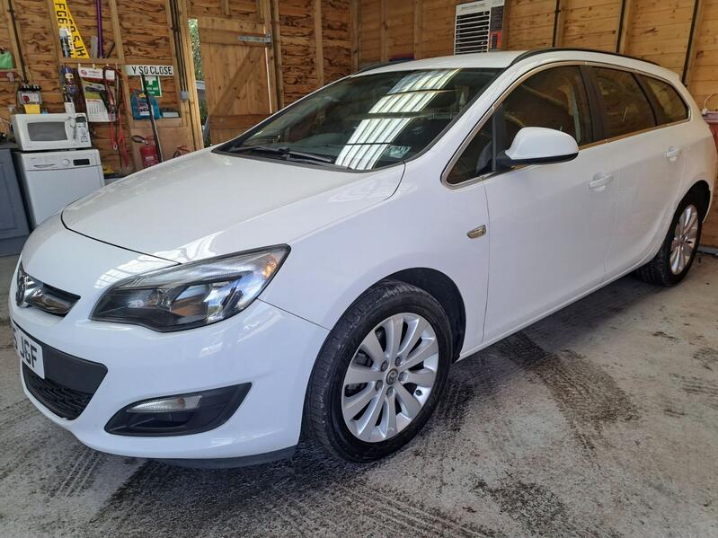VAUXHALL ASTRA