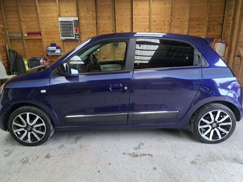 RENAULT TWINGO