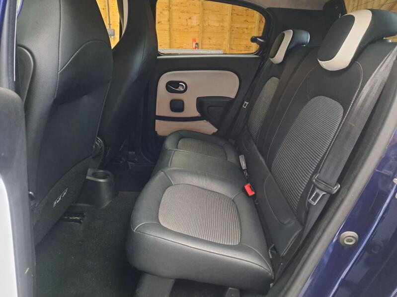 RENAULT TWINGO