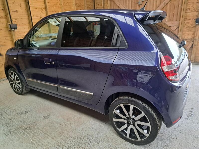 RENAULT TWINGO