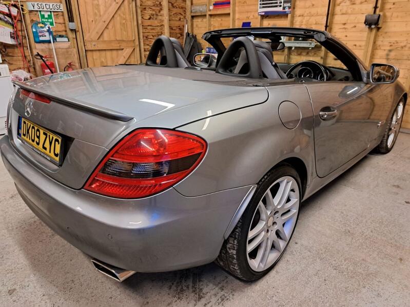 MERCEDES-BENZ SLK
