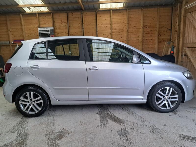 View VOLKSWAGEN GOLF PLUS 1.6 TDI SE