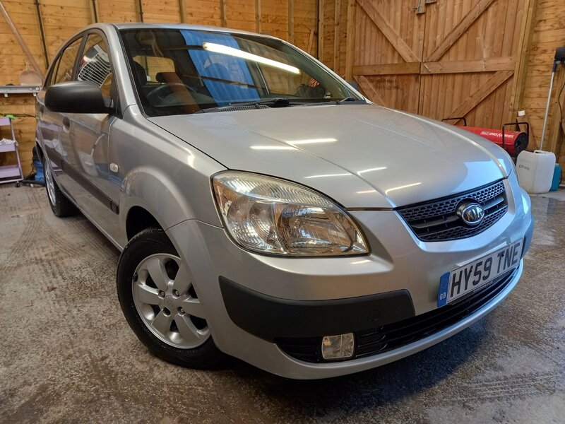 View KIA RIO CHILL
