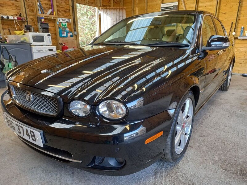 JAGUAR X-TYPE