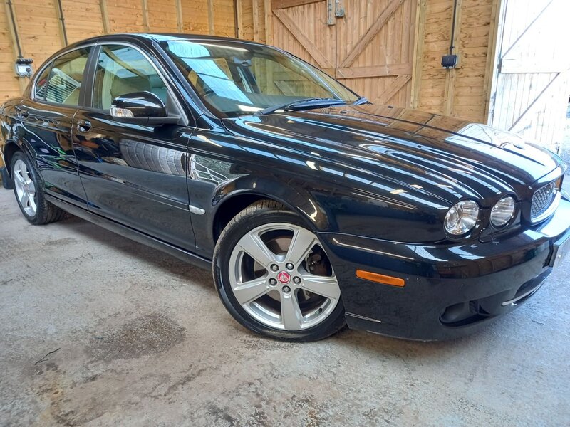 JAGUAR X-TYPE