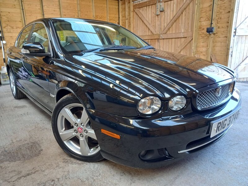 View JAGUAR X-TYPE SE