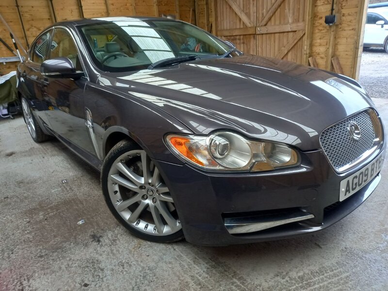 View JAGUAR XF V6 S PREMIUM LUXURY