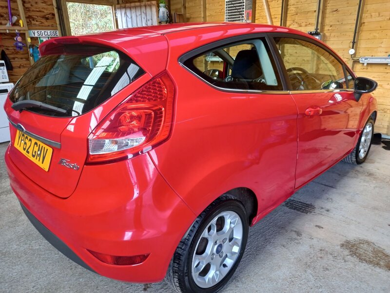 FORD FIESTA