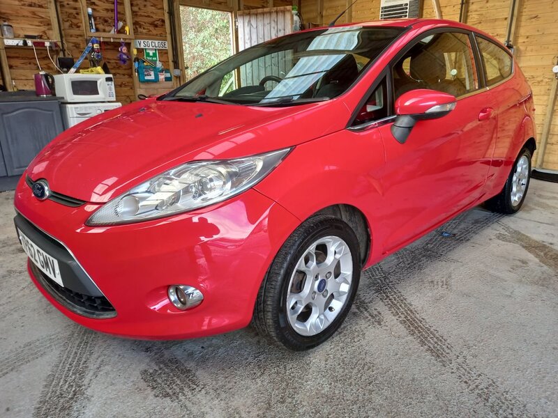 FORD FIESTA