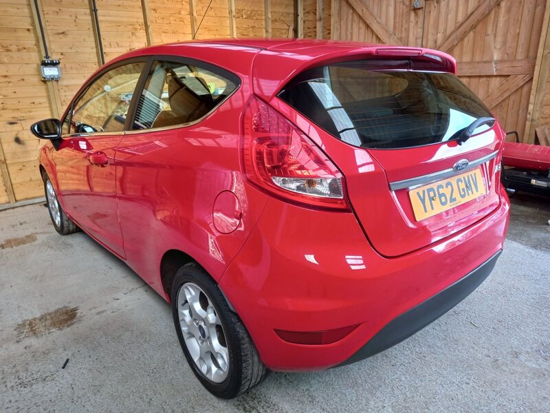 FORD FIESTA