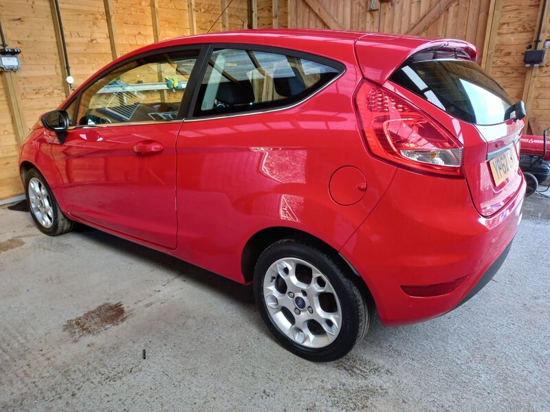 FORD FIESTA