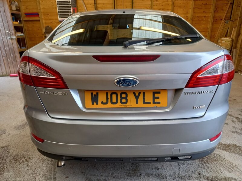 FORD MONDEO