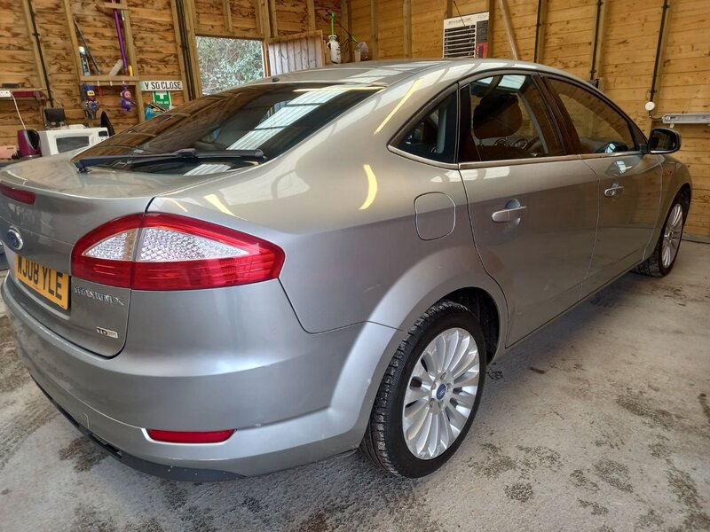 FORD MONDEO