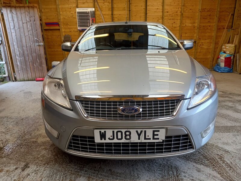 FORD MONDEO