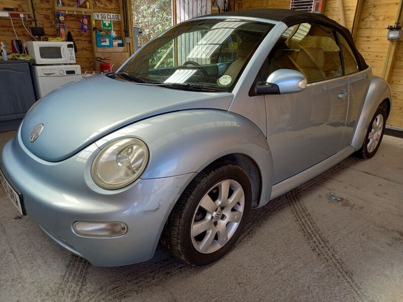View VOLKSWAGEN BEETLE 8V