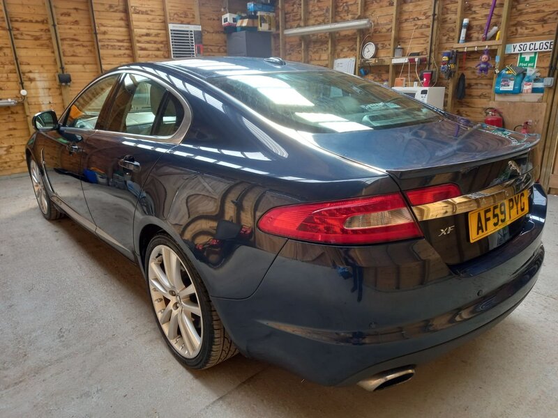 JAGUAR XF