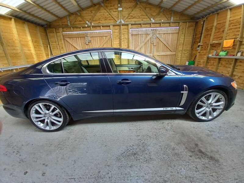 View JAGUAR XF V6 S PREMIUM LUXURY