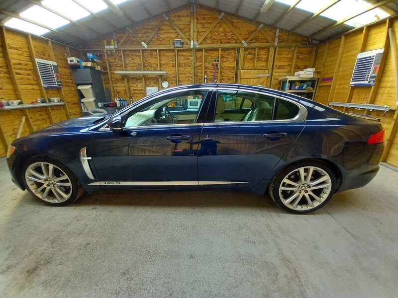 JAGUAR XF